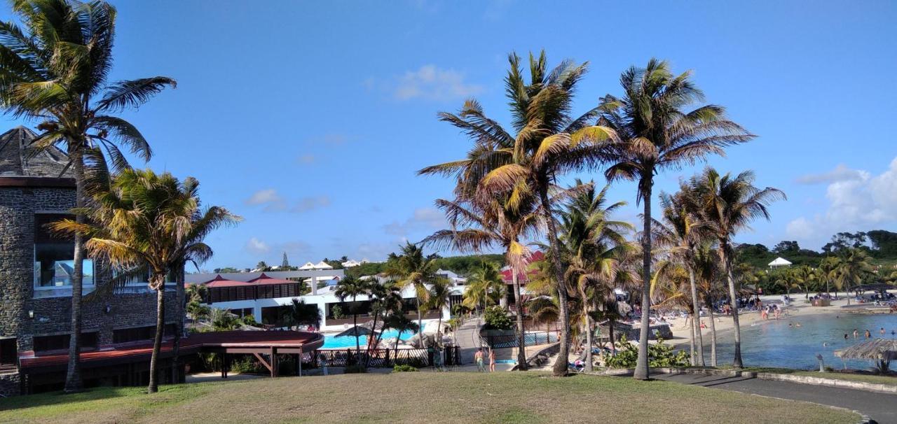 Studio Avec Grande Piscine, Plage Cannelle Caraibes Saint-Francois  Luaran gambar