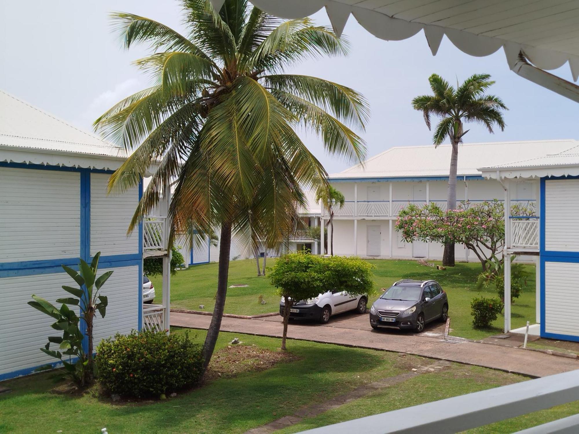 Studio Avec Grande Piscine, Plage Cannelle Caraibes Saint-Francois  Luaran gambar